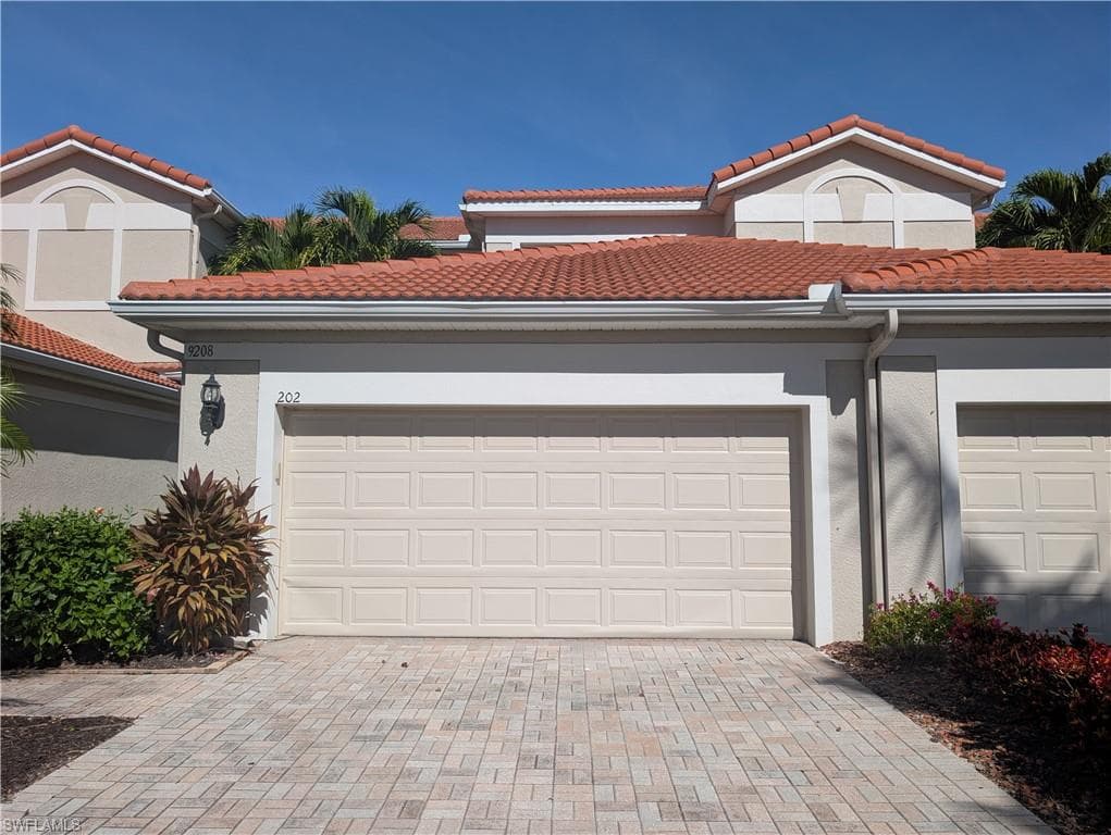 9208 Calle Arragon AVE # 202, FORT MYERS FL 33908-1