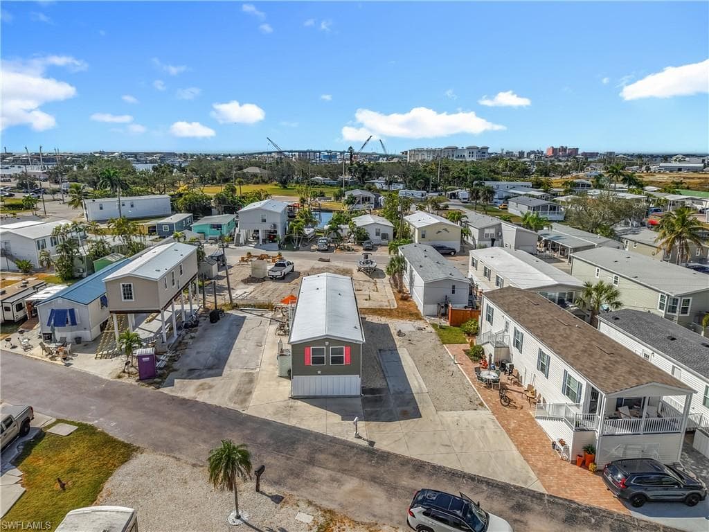 16 Helen LN-30