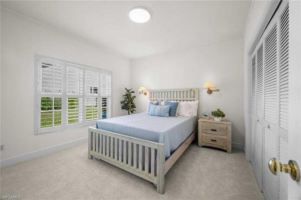 1923 Blackstone CIR, NAPLES FL 34109-42