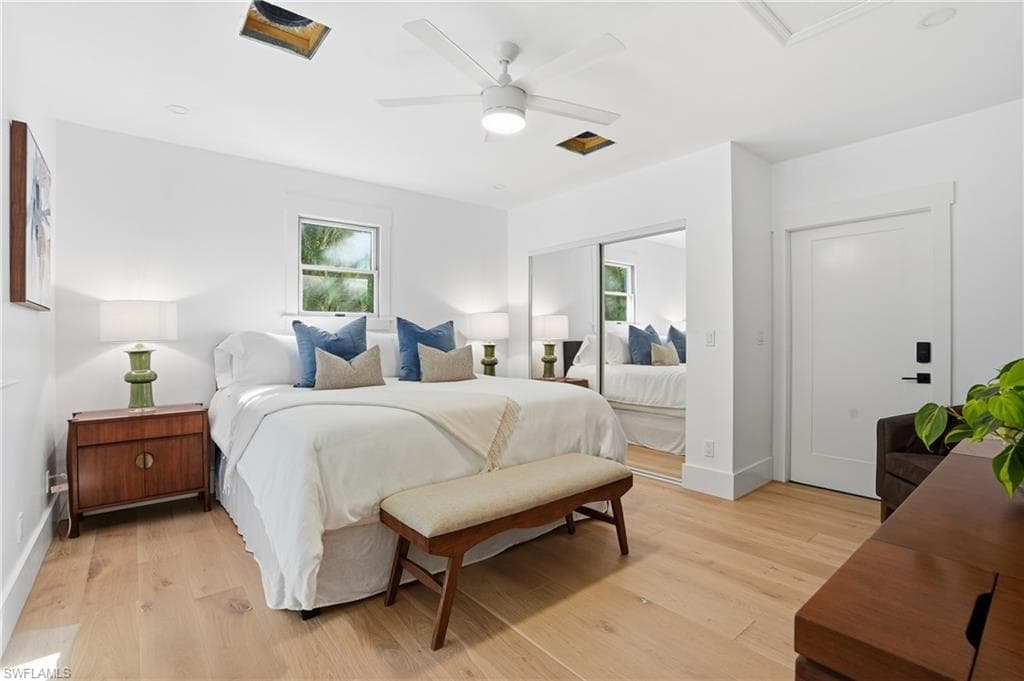 6260 Waxmyrtle WAY, NAPLES FL 34109-16