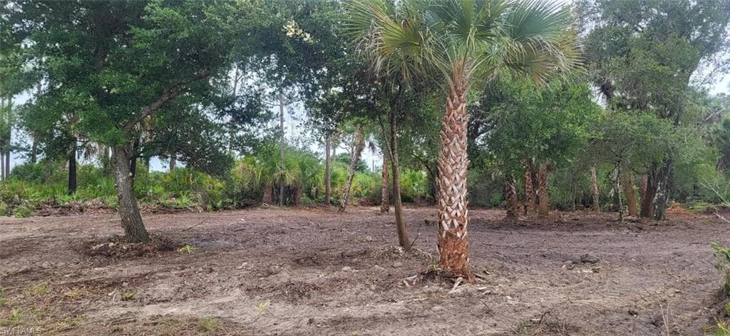 315 IVANHOE AVE Banyan Village-1