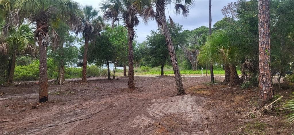 315 IVANHOE AVE Banyan Village-3
