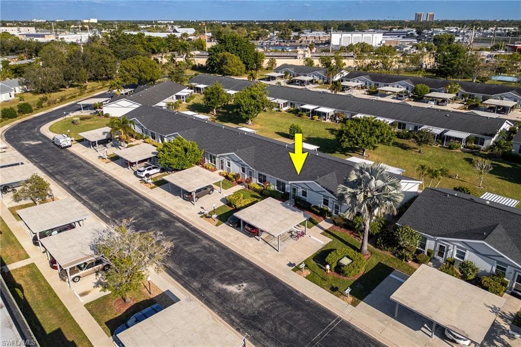 6823 Sandtrap DR, FORT MYERS FL 33919-26