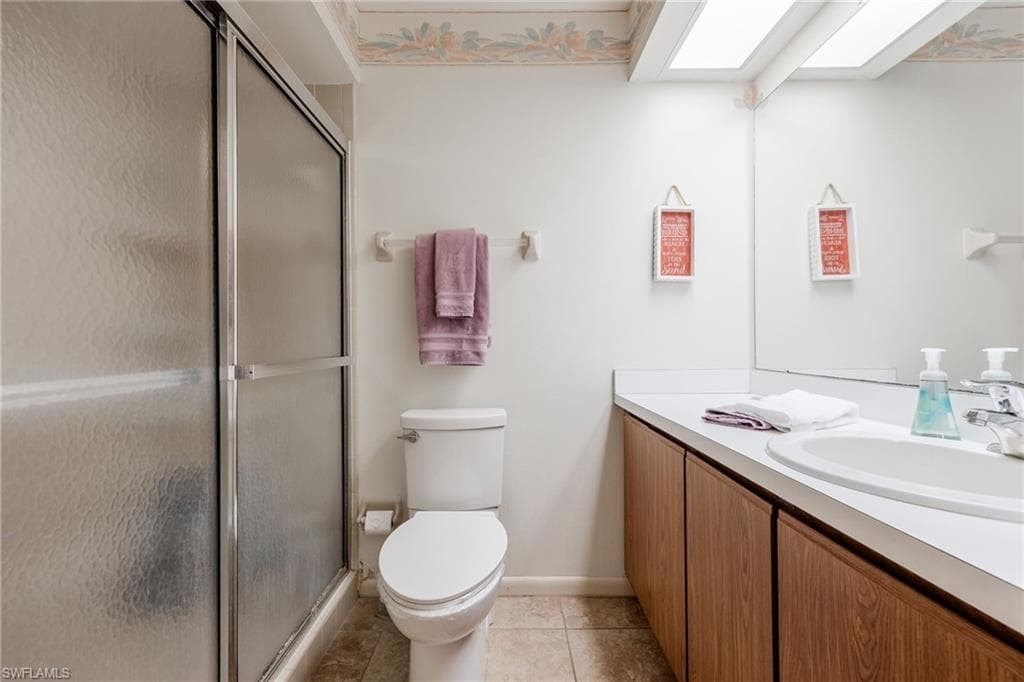 6823 Sandtrap DR, FORT MYERS FL 33919-13