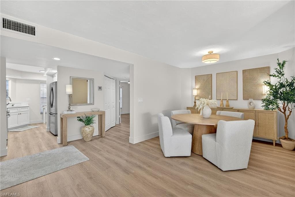 9832 Luna CIR # 103G, NAPLES FL 34109-10