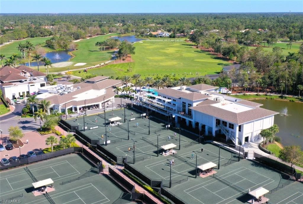100 Wyndemere WAY # A203, NAPLES FL 34105-23