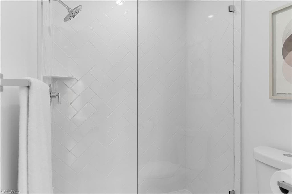 700 Saratoga CIR B-101-12