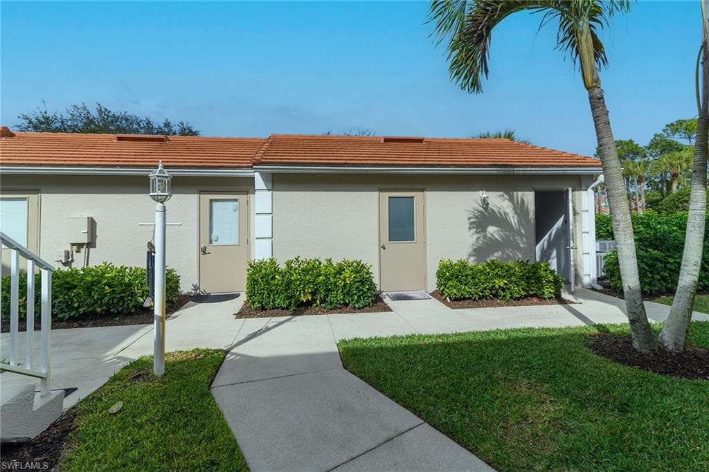 700 Saratoga CIR B-101-23