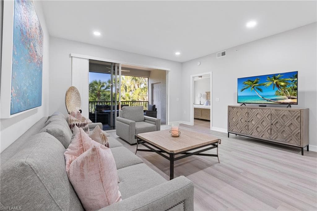 20930 Island Sound CIR # 203, ESTERO FL 33928-9