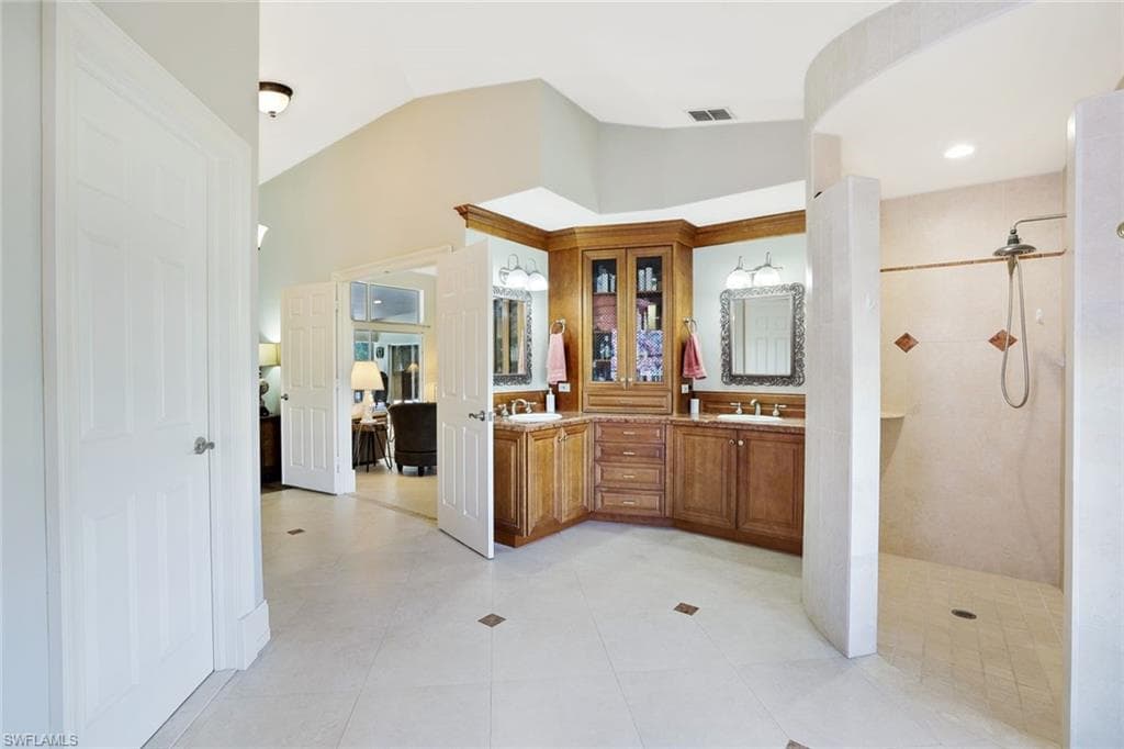 146 Muirfield CIR, NAPLES FL 34113-18