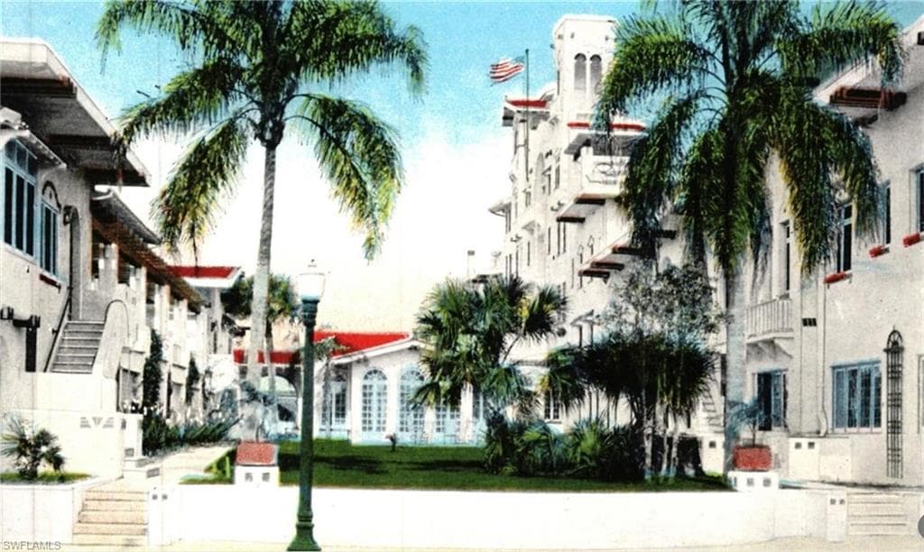65 S Palm AVE # 804, SARASOTA FL 34236-17