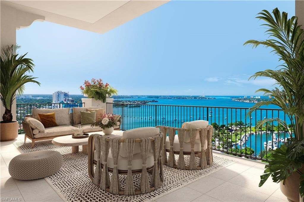 65 S Palm AVE # 804, SARASOTA FL 34236-7