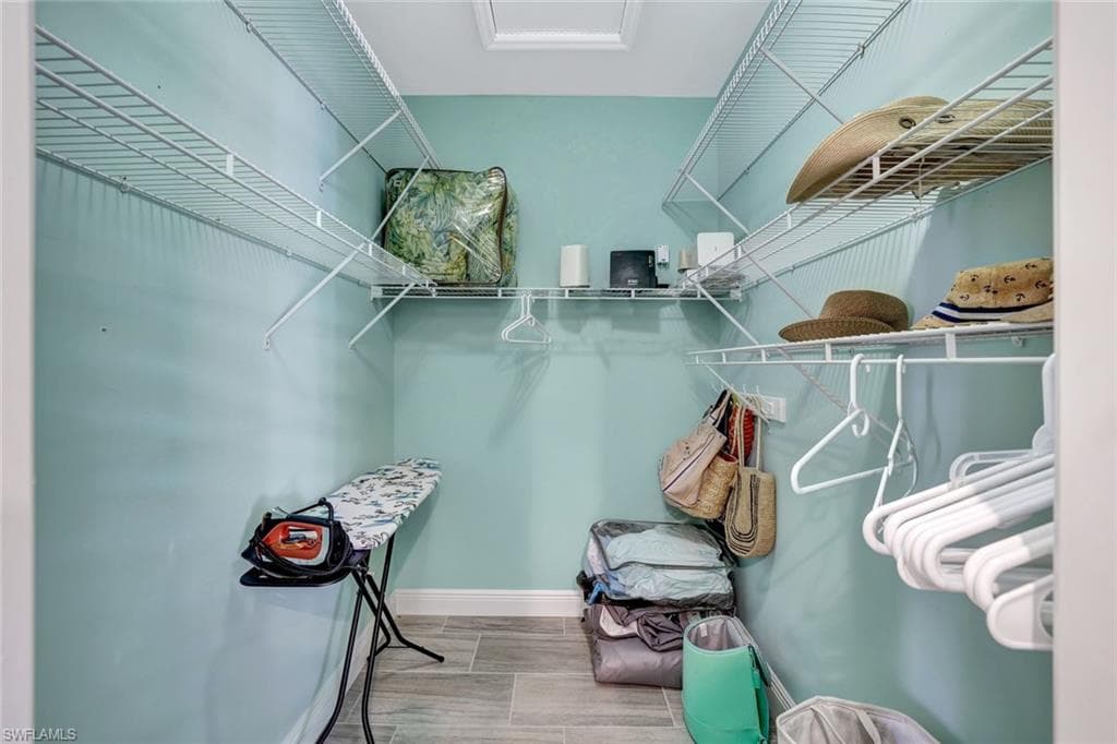 159 Lady Palm DR, NAPLES FL 34104-15