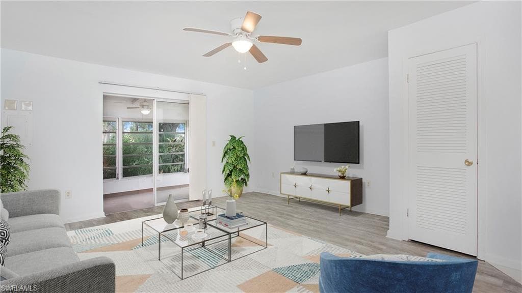 600 Valley Stream DR # I, NAPLES FL 34113-17