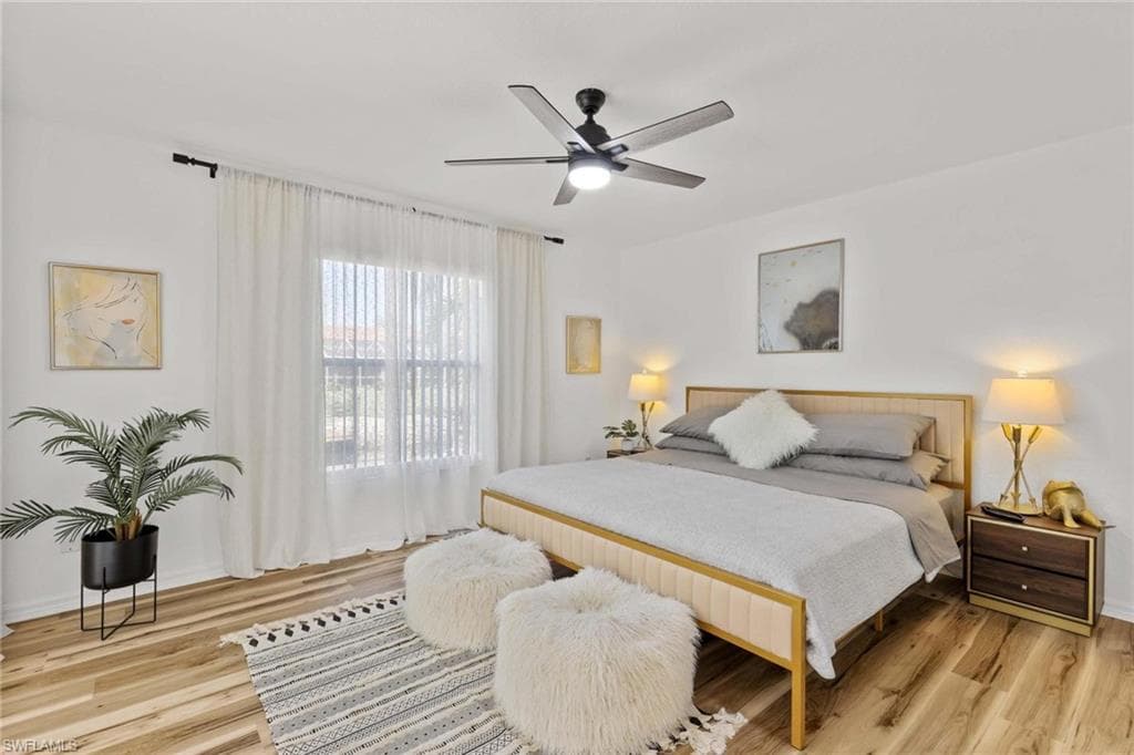 428 Sharwood DR, NAPLES FL 34110-21