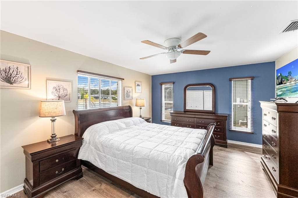 11580 Forest Mere DR, BONITA SPRINGS FL 34135-18