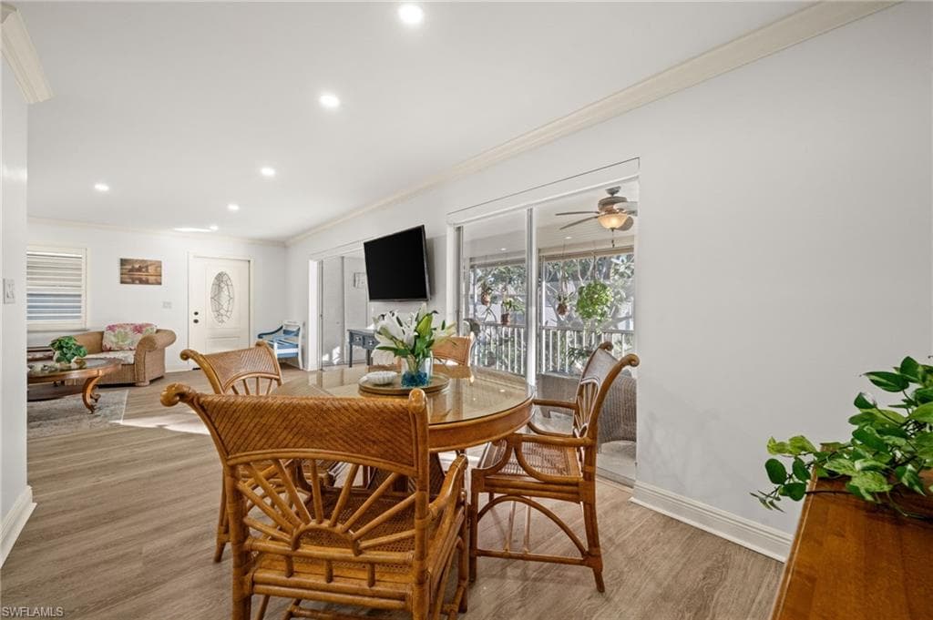 1549 Sandpiper ST # 80, NAPLES FL 34102-7