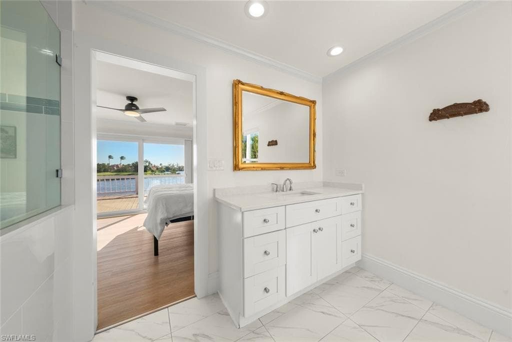 9127 Mockingbird DR, SANIBEL FL 33957-22