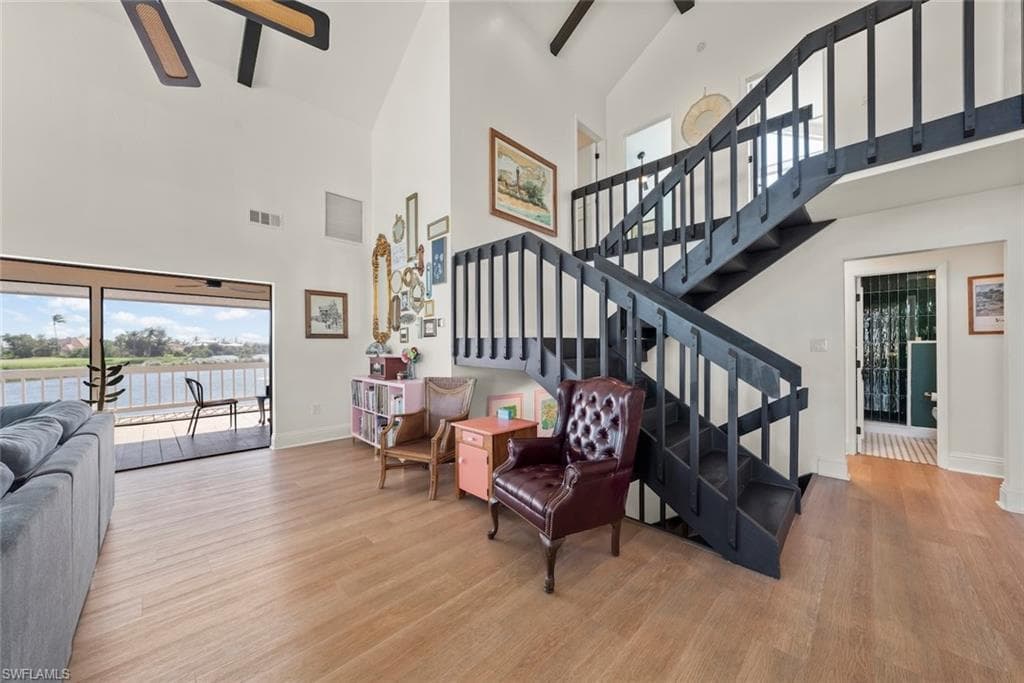 9127 Mockingbird DR, SANIBEL FL 33957-27