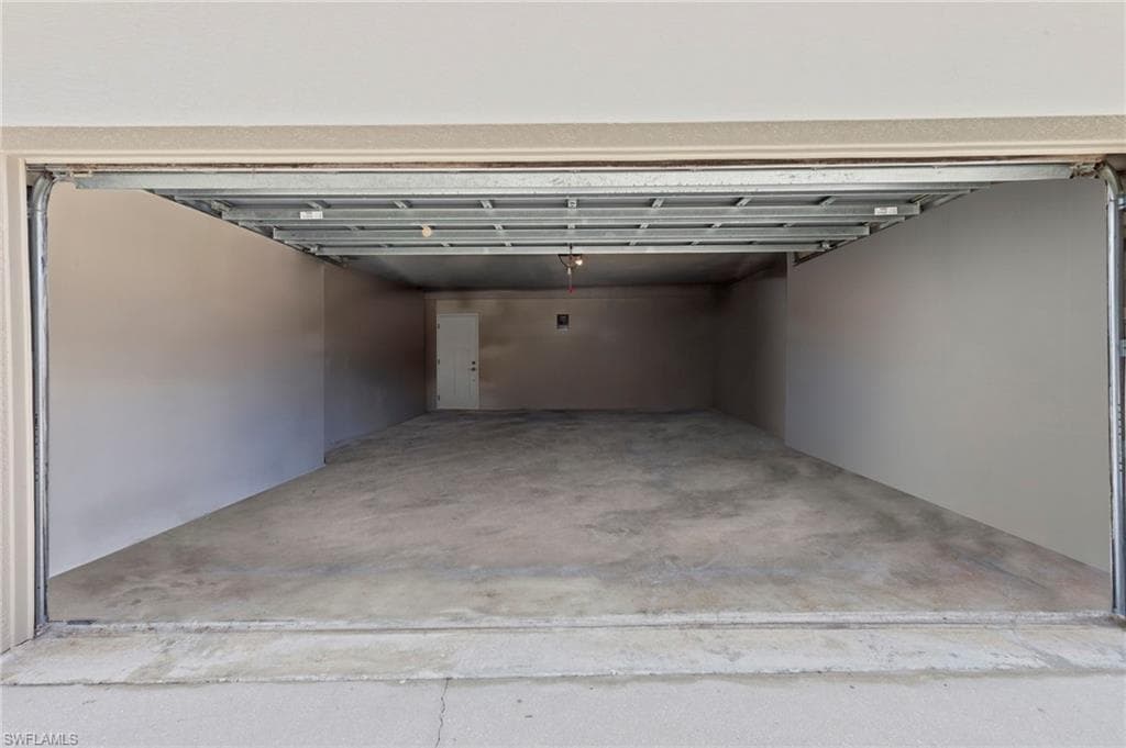 18040 Horseshoe Bay CIR, FORT MYERS FL 33967-35