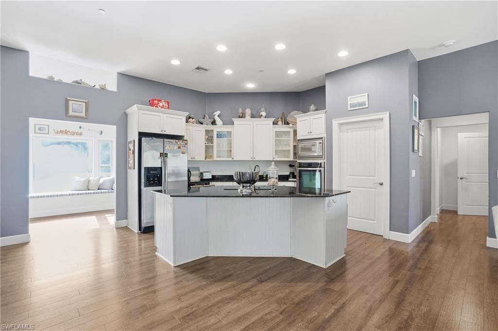 5561 Blyth CT, BOKEELIA FL 33922-11