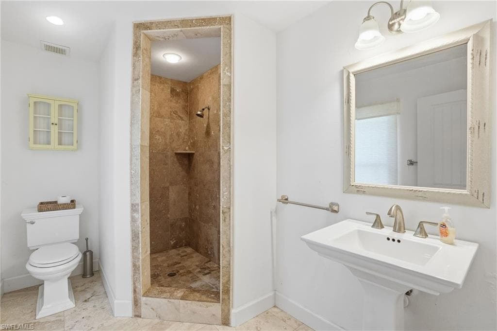 5561 Blyth CT, BOKEELIA FL 33922-34