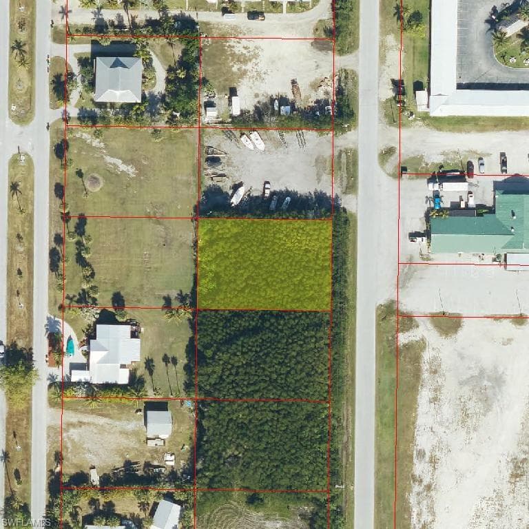 Buckner AVE N, EVERGLADES CITY FL 34139-1