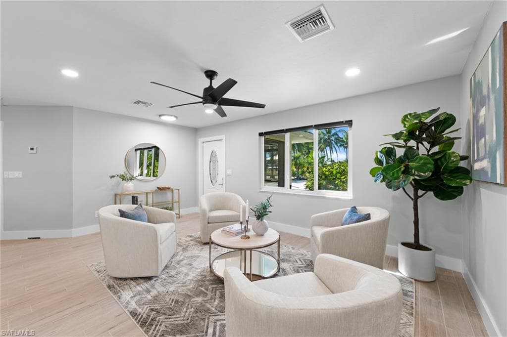 6248 Plumosa AVE, FORT MYERS FL 33908-12