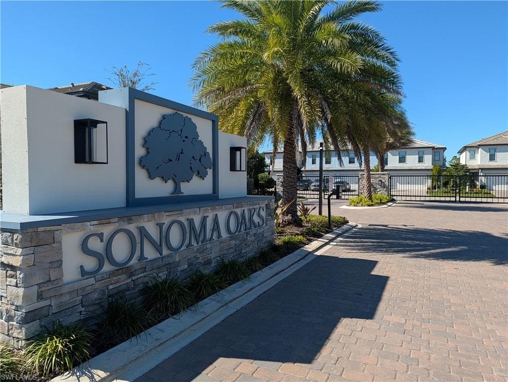 4222 Sonoma Oaks CIR, NAPLES FL 34119-1