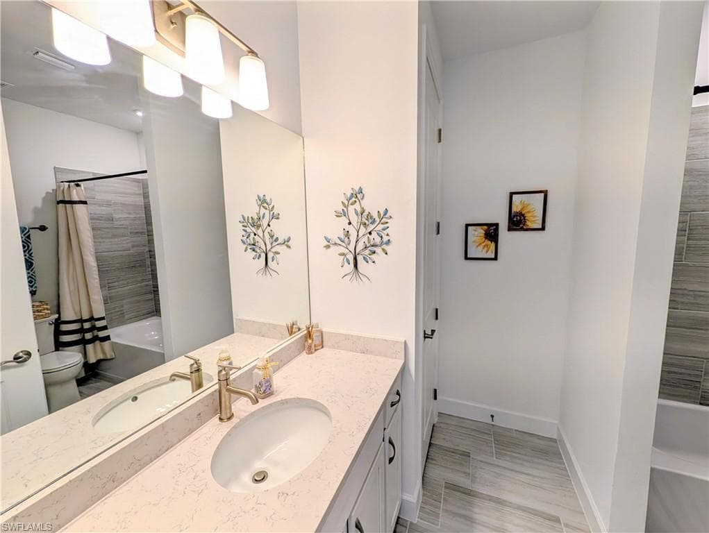 4222 Sonoma Oaks CIR, NAPLES FL 34119-21