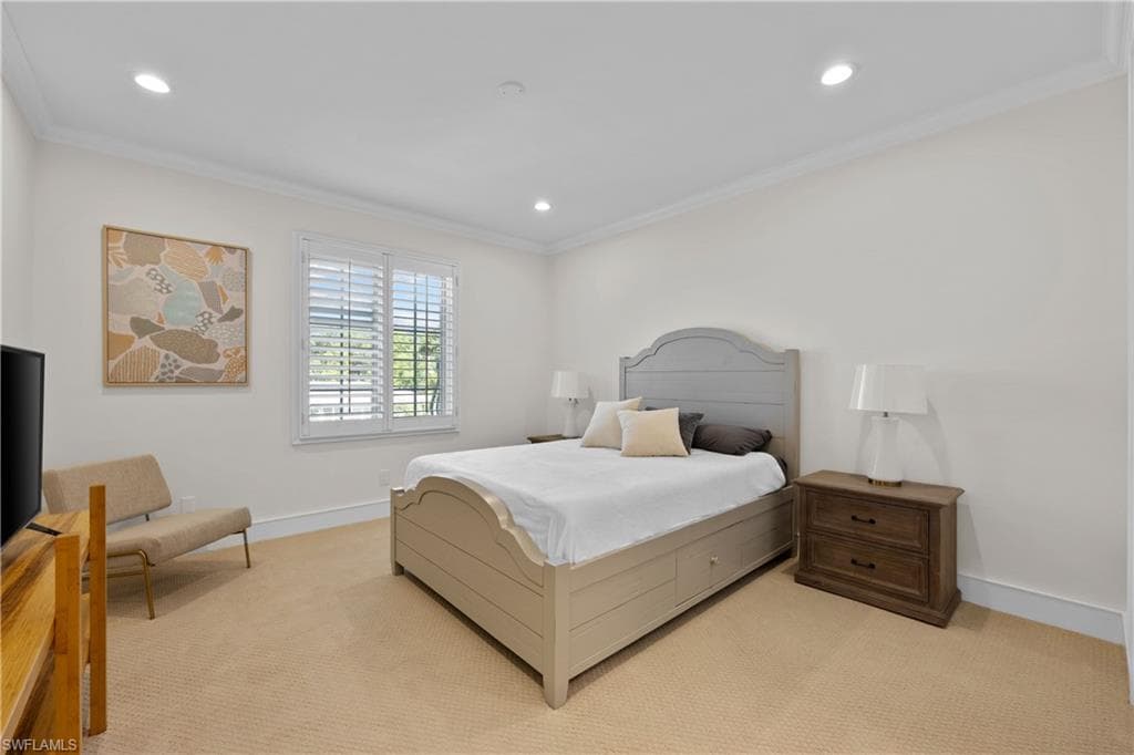 55 E Burning Tree DR, NAPLES FL 34105-31