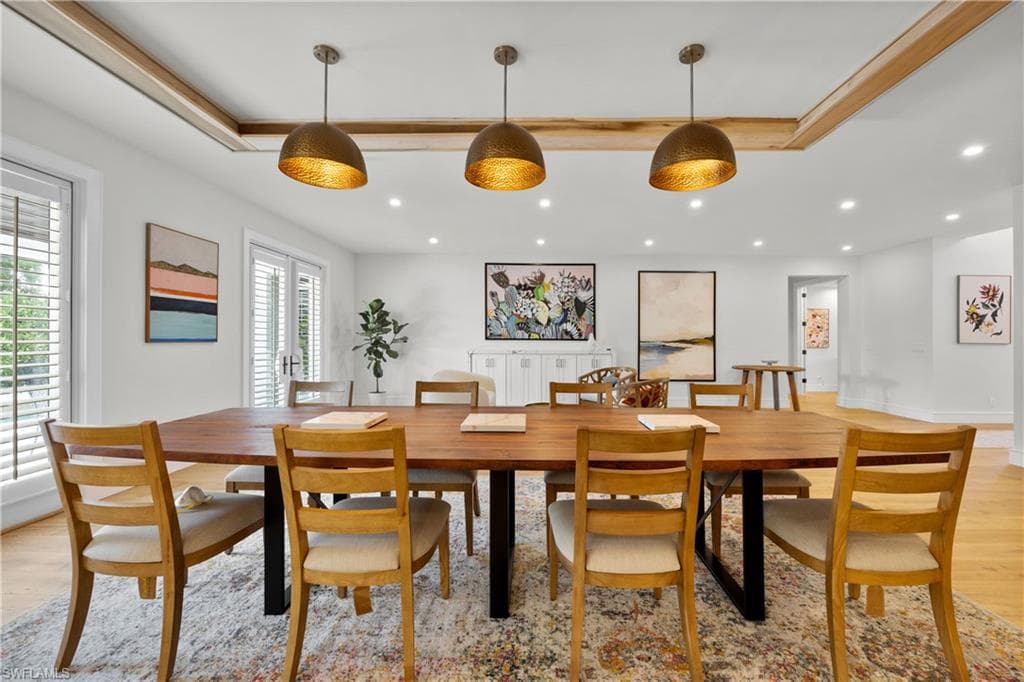 55 E Burning Tree DR, NAPLES FL 34105-17