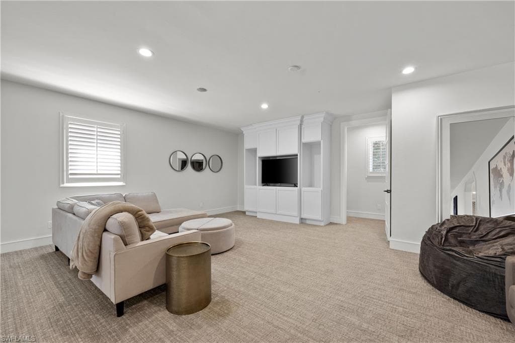 55 E Burning Tree DR, NAPLES FL 34105-24