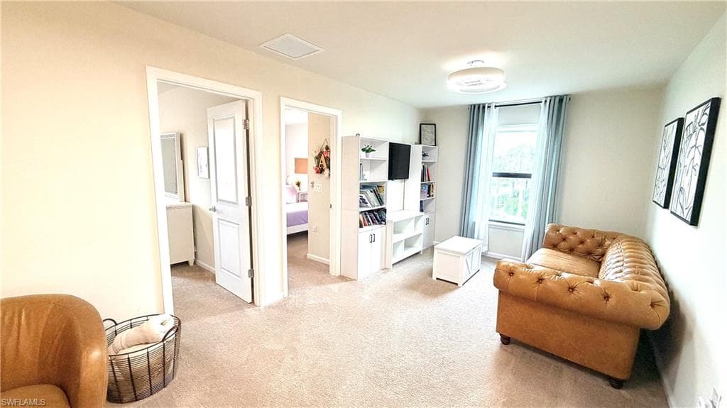 2085 Yellowfin CIR, NAPLES FL 34114-19