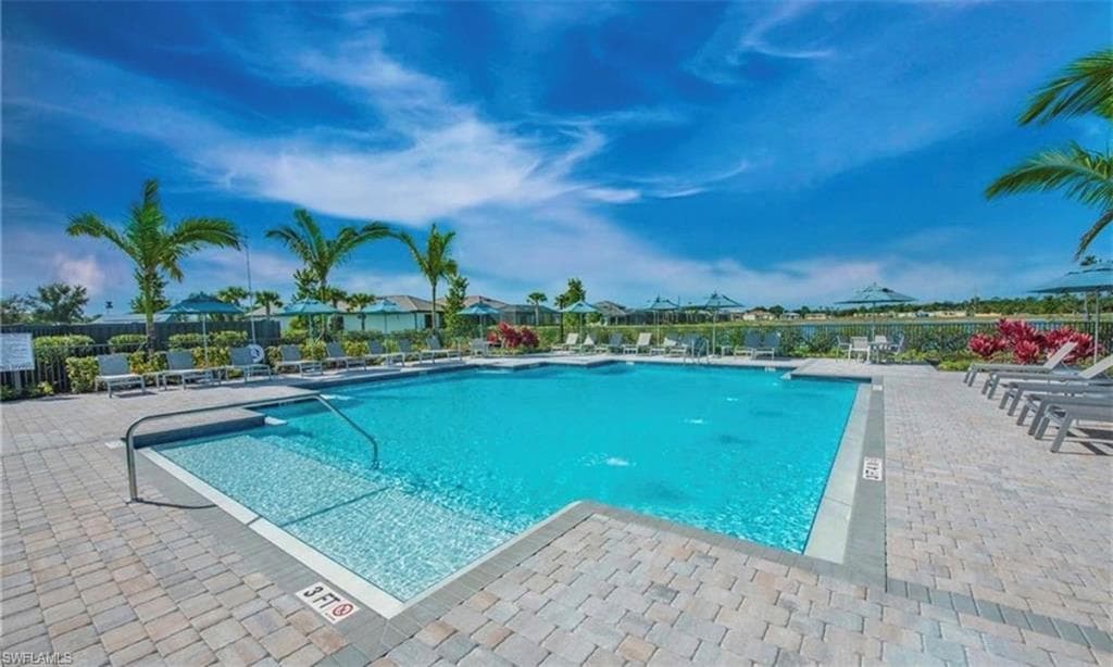 2085 Yellowfin CIR, NAPLES FL 34114-49