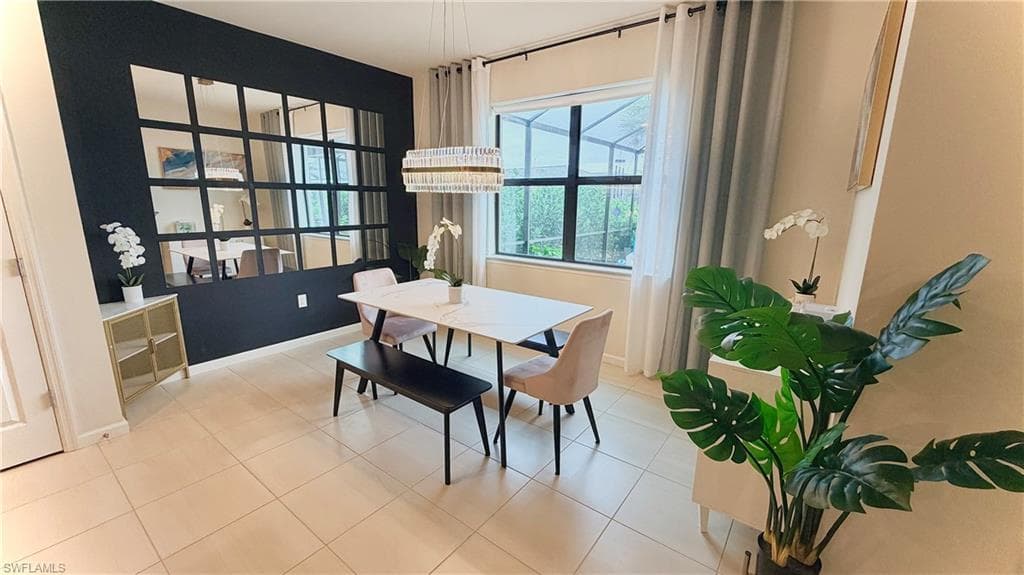 2085 Yellowfin CIR, NAPLES FL 34114-7