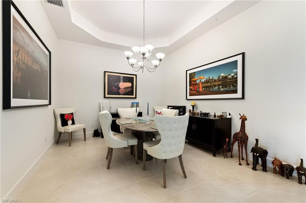 9653 Montelanico LOOP # 202, NAPLES FL 34119-9