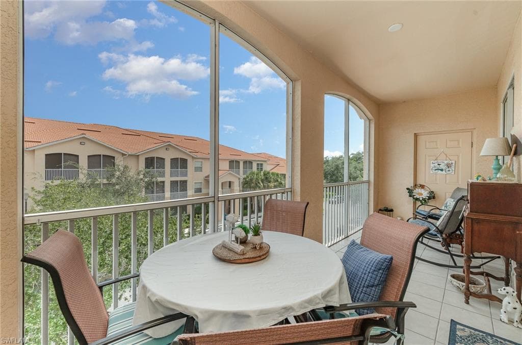 9025 Colby DR # 2120, FORT MYERS FL 33919-9