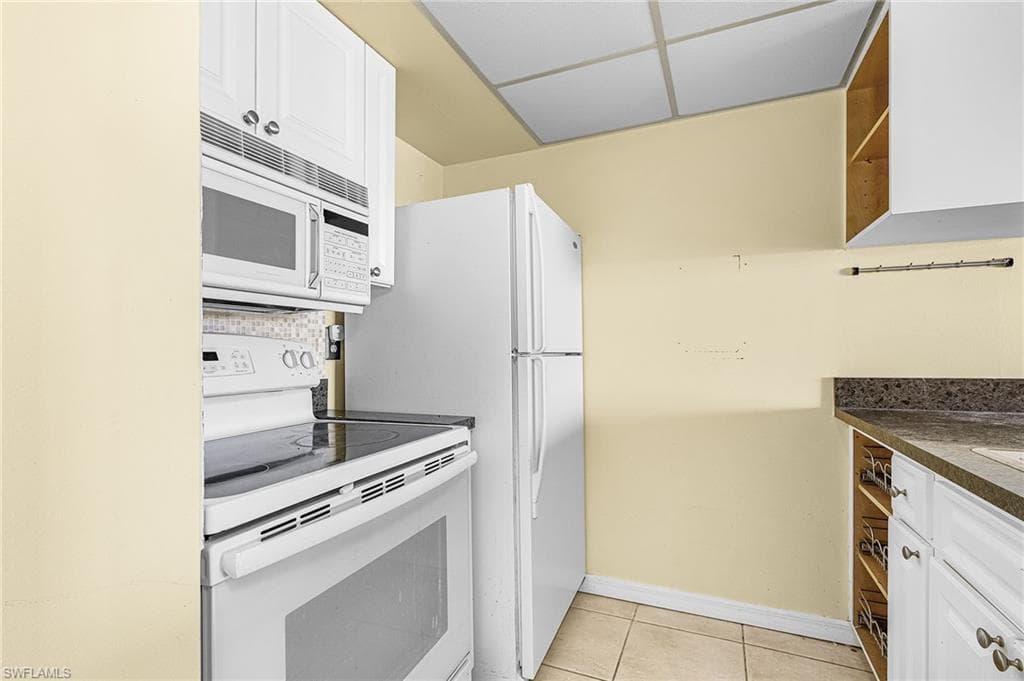16379 Boyce DR # 204, BOKEELIA FL 33922-6