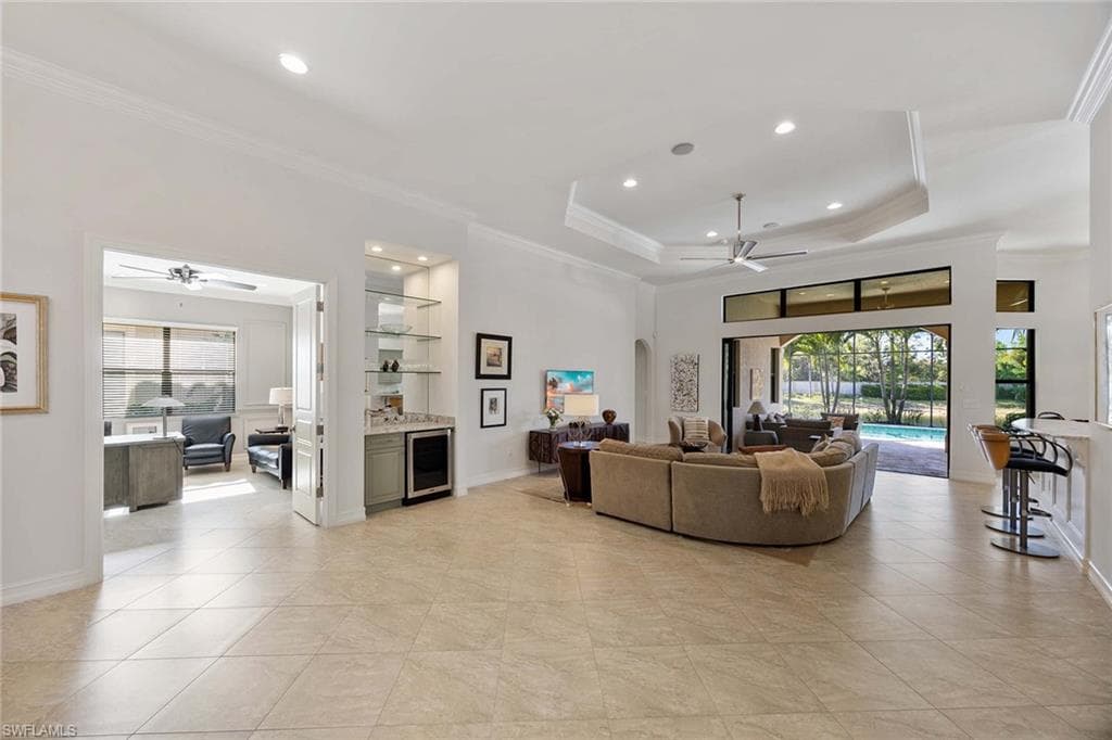 14693 Reserve LN, NAPLES FL 34109-12