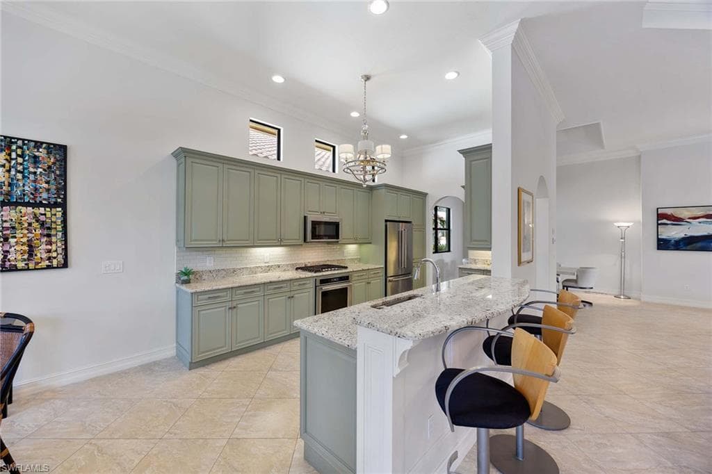 14693 Reserve LN, NAPLES FL 34109-15