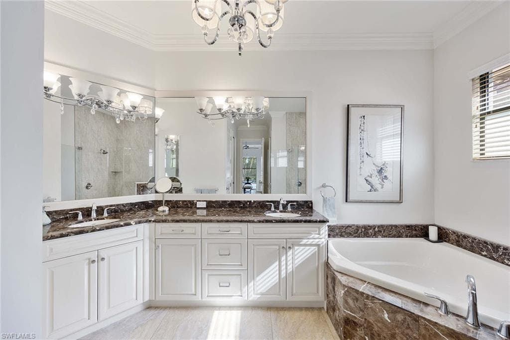 14693 Reserve LN, NAPLES FL 34109-23