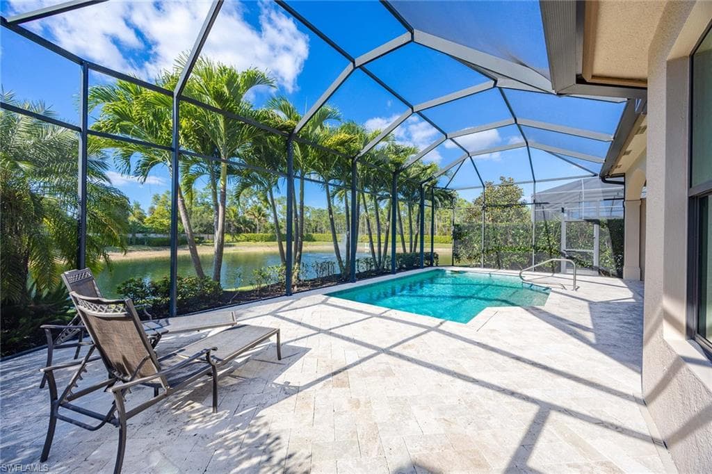 14693 Reserve LN, NAPLES FL 34109-33