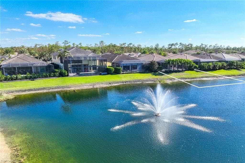 14693 Reserve LN, NAPLES FL 34109-43
