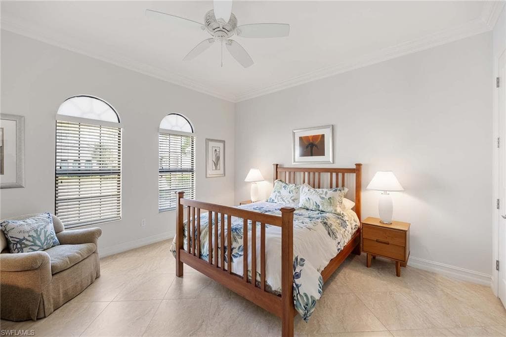 14693 Reserve LN, NAPLES FL 34109-28