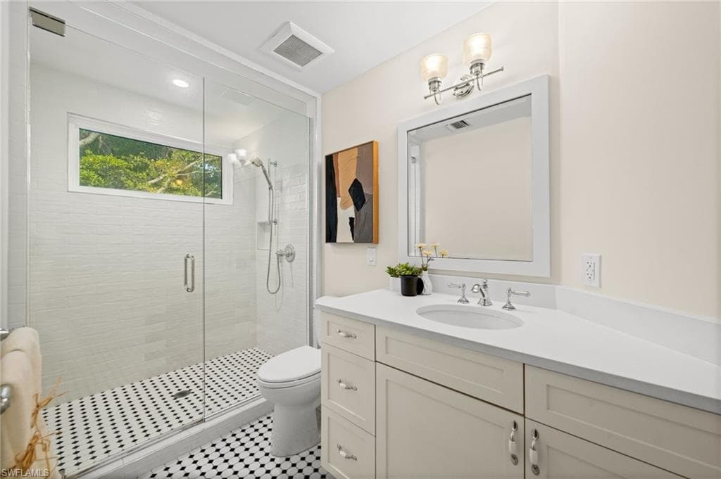 2499 10th ST N, NAPLES FL 34103-21