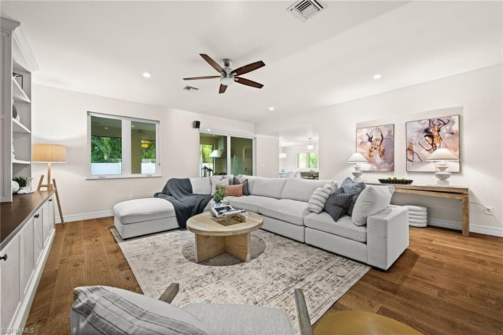 2499 10th ST N, NAPLES FL 34103-4