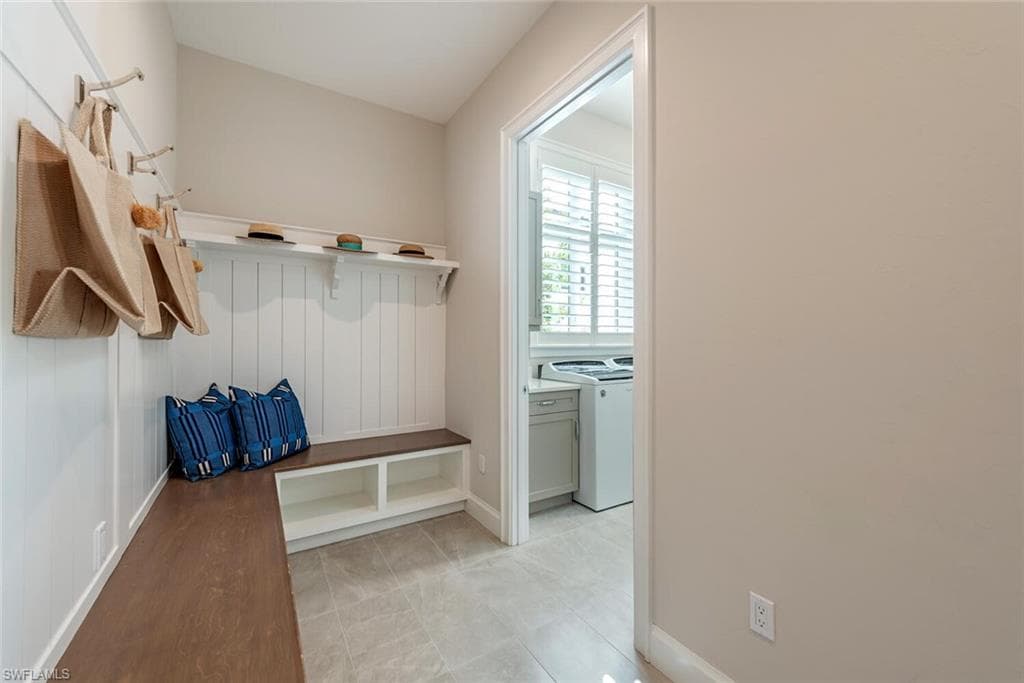 16715 ENCLAVE CIR, NAPLES FL 34110-28