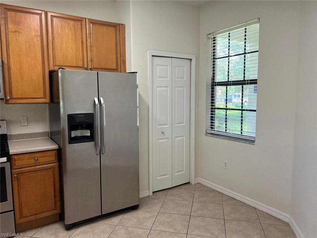 7515 Bristol CIR, NAPLES FL 34120-6