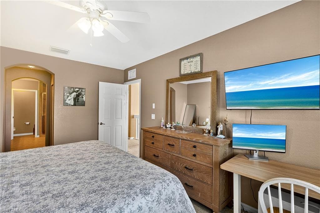 3355 Dandolo CIR, CAPE CORAL FL 33909-15